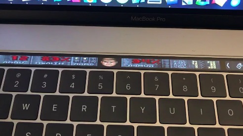 Doom in Touch Bar